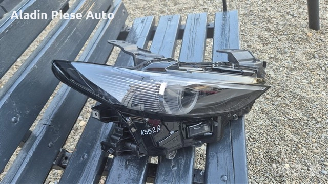 Десен фар Mazda 3 Full LED година 2019 2020 2021 2022 2023 2024 код BCJH51030, BCJH-51030 