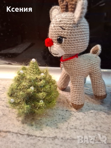Плетена играчка Елен с коледно дърво, ръчно изработени, Подарък за Коледа, снимка 3 - Плюшени играчки - 52097540