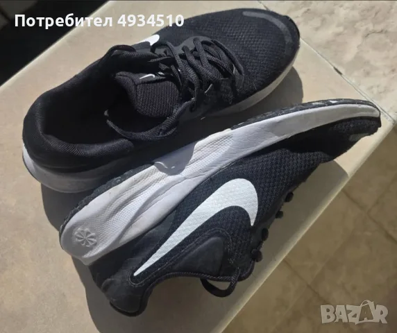 Оригинални маратонки nike