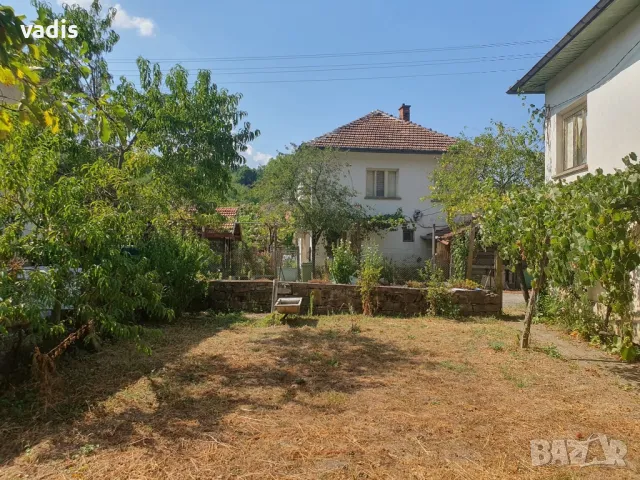 Къща в село Лопян, снимка 5 - Къщи - 48780641