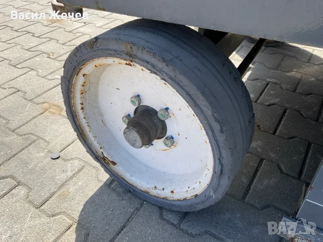 ножична електрическа платформа JLG SJ III - 4626, снимка 8 - Други машини и части - 50739652