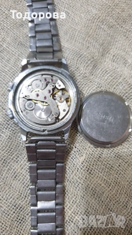 Руски ръчен часовник Полёт с аларма, снимка 2 - Антикварни и старинни предмети - 53963083