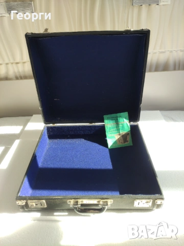 Продавам акордеон Велтмайстер Каприче 120 баса, снимка 4 - Акордеони - 54119383