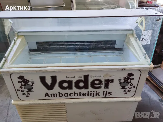 Хладилна витрина за сладолед, снимка 3 - Хладилни витрини и фризери - 49878899