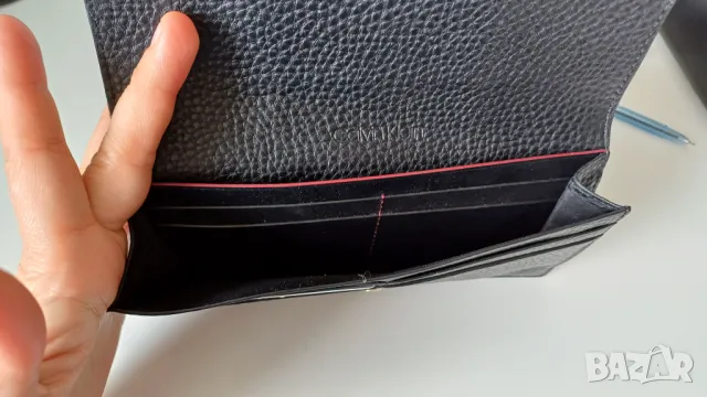 Портфейл  Calvin Klein  естествена кожа , снимка 6 - Портфейли, портмонета - 50055281