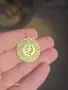 14к. 0.82 Гр. Златна пригодена за носене като медальон. Предметът е с релефни орнаменти и изобразява, снимка 5