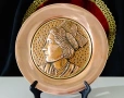Медна чиния за стена,пано с портрет на дама,лице,профил. , снимка 1