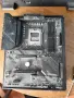 Продавам дънна платка MSI MAG B650 TOMAHAWK WIFI (AM5), снимка 1