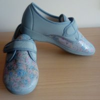 Нови обувки, снимка 4 - Дамски ежедневни обувки - 34959737