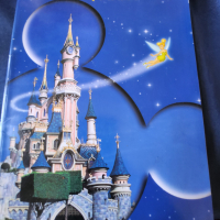 Диснейленд Париж / Disneyland Paris, голям албум с информация на англ./френски език, снимка 1 - Енциклопедии, справочници - 44791588