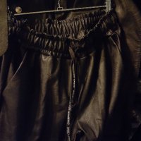 Кожен панталон карго със странични джобове. S нов Италия, снимка 4 - Панталони - 35406658