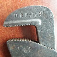 Стар немски раздвижен ключ антика D. R. PATENT, снимка 2 - Колекции - 31445106