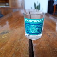 Стара чаша,чашка Chartreuse, снимка 1 - Други ценни предмети - 34144848