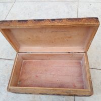 Стара дървена кутия, снимка 5 - Антикварни и старинни предмети - 31539139