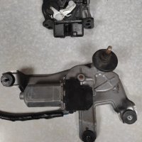 Ел.мотор за задна чистачка на Toyota Corolla verso , снимка 4 - Части - 37101921