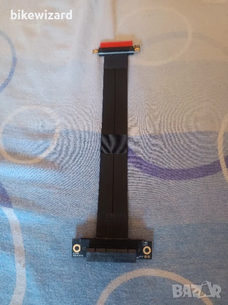 Кабел  PCI-E 4X RVS  VER: 2.0 НОВ, снимка 1