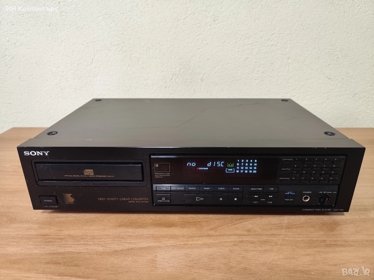 Продавам компакт диск плеър Sony CDP-790, снимка 1