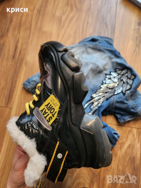 Дамски черни маратонки, снимка 1