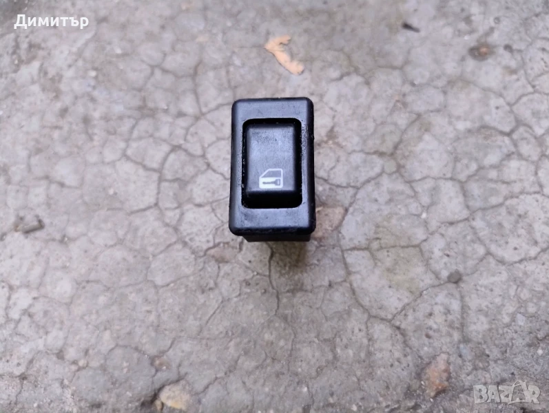 Бутон - Копче Блокировка Стъкла За Нисан Примера 1991г / Nisan Primera 1991y, снимка 1