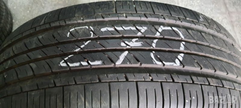 Гуми 235 65 17 104Н 4 броя  270, снимка 1