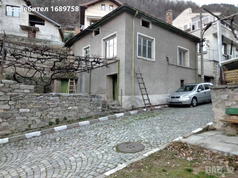  Къща с двор в Бачково , снимка 1