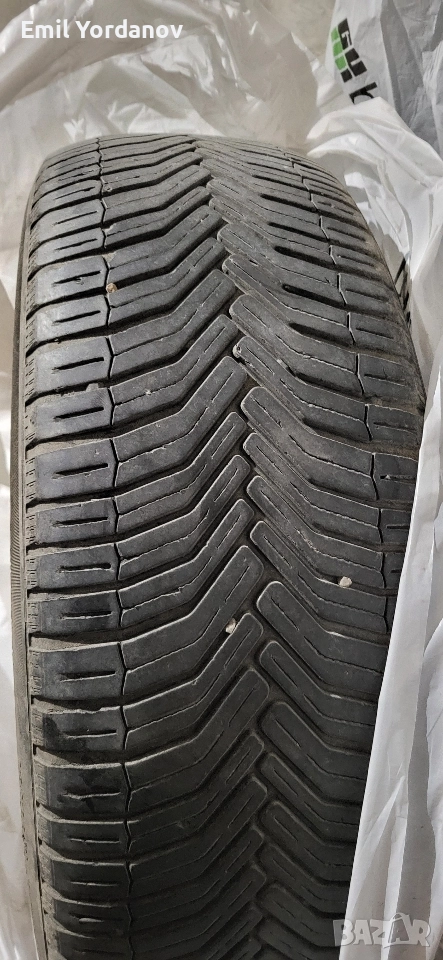 Продавам Комплект Всесезонни Гуми Michelin CrossClimate SUV 225/60R18, снимка 1