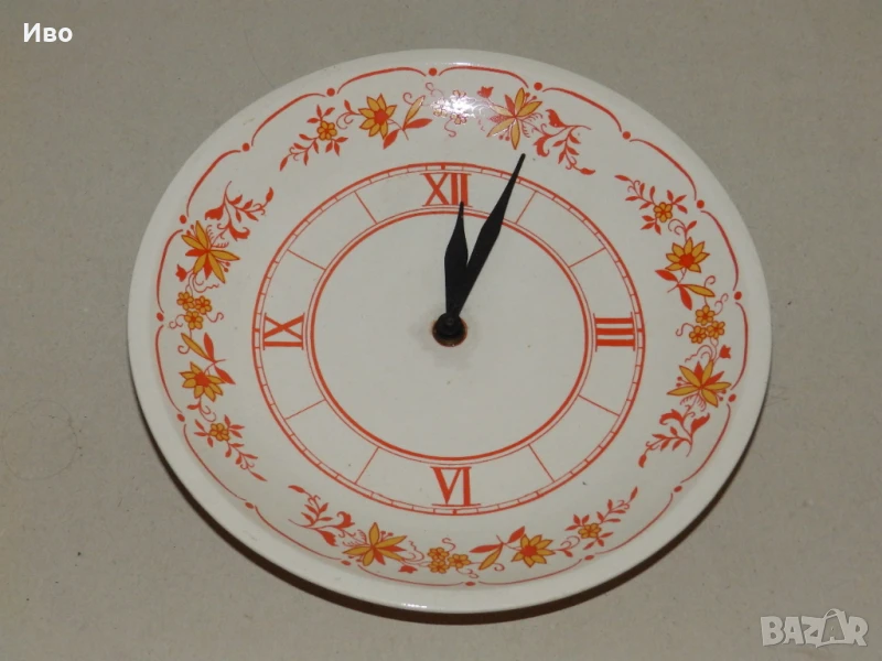 Часовник за стена - порцеланова чиния, снимка 1