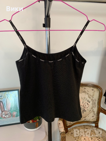 Дамски топ в размер М, но е подходящ за S, снимка 13 - Корсети, бюстиета, топове - 44927238