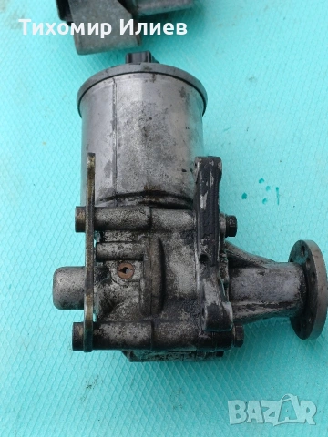 Хидравлична помпа + алтернатор за Мерцедес 190, снимка 4 - Части - 53308361