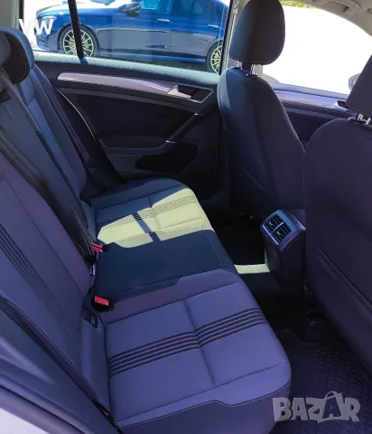 VW Golf 7 2.0 D Automatic , снимка 17 - Автомобили и джипове - 55931272