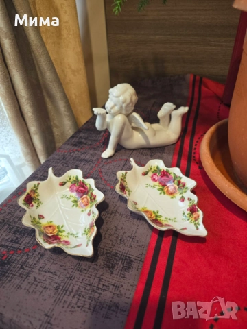 Комплект две малки десертни чинии, снимка 2 - Чинии - 52679589