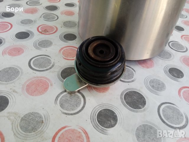 Немски термос/кана 1 литър, снимка 5 - Аксесоари за кухня - 38443384