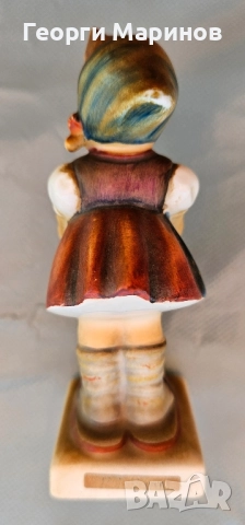 Goebel Hummel порцеланова фигура Little Helper, 73, 1973 г., снимка 3 - Колекции - 51542336