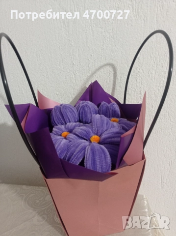 Цветя изработени от меки телени пръчици, снимка 2 - Ръчно изработени сувенири - 52997795