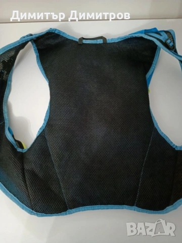 Раница за бягане + 2 резервоара за вода, снимка 3 - Спортна екипировка - 53230229