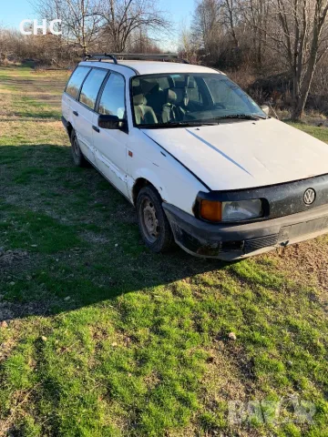 Пасат комби бензин 1990 година 1.8, 90 к.с. Моноинжекцион. На части., снимка 2 - Автомобили и джипове - 48375997