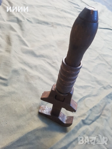 Старинен ключ инструмент , снимка 3 - Антикварни и старинни предмети - 52534577