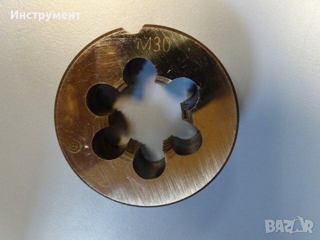 Плашка метрична резба М30x3.5 HSS, снимка 2 - Други инструменти - 40776958