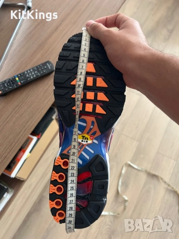 Nike air max tn Barcelona limited edition, снимка 3 - Маратонки - 52356165