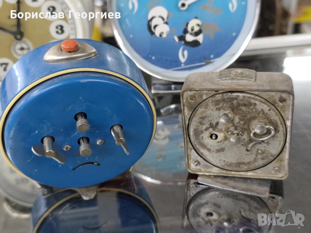 Лот Стар механичен часовник будилник Junghans kienzle haller 8 броя, снимка 6 - Антикварни и старинни предмети - 52647945