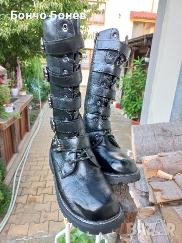 уникални ботуши номер 45