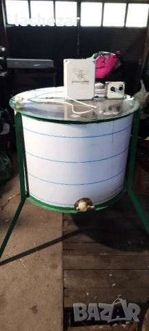 Центрофуга за мед 24 рамки , снимка 7 - За пчели - 52893676