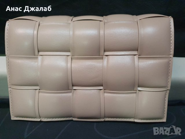 BOTTEGA VENETA Подплатена Дамска Чанта, снимка 2 - Чанти - 35684567