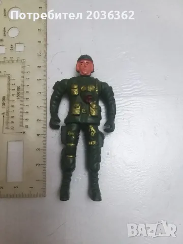 Фигурка на войник,лего.