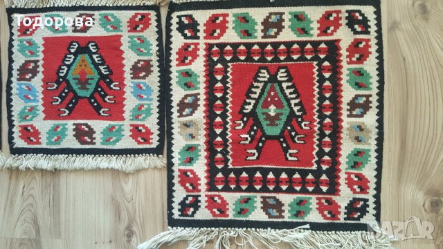 Чипровски килимчета, снимка 3 - Антикварни и старинни предмети - 38493849