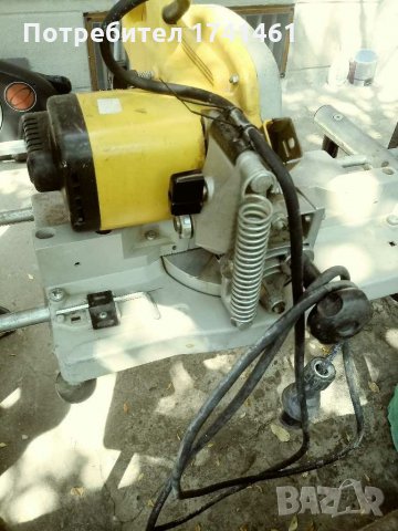 De Walt DW700 дърводелски инструмент, снимка 5 - Други инструменти - 29855590