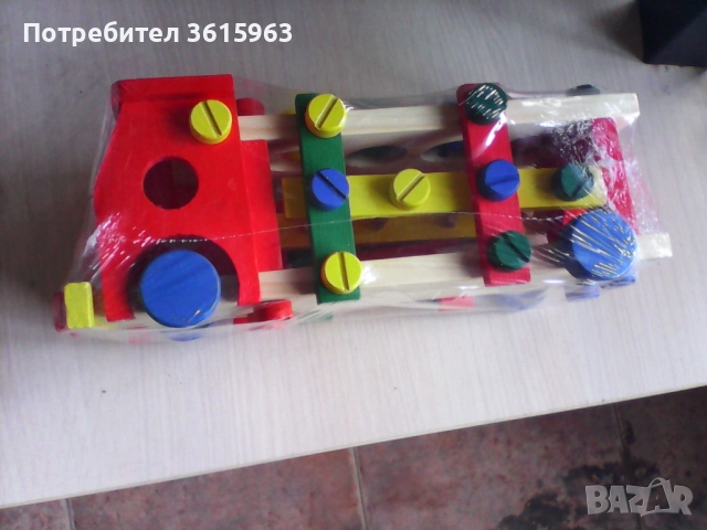 Дървен камион за сглобяване