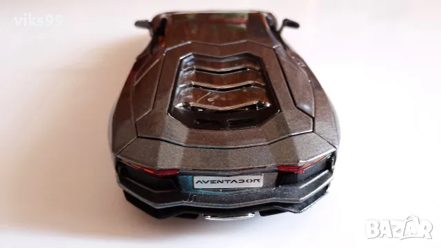 Lamborghini Aventador LP700-4 MAISTO - Мащаб 1:24, снимка 6 - Колекции - 56019521