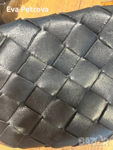 Дамска чанта мини по модел на Bottega Veneta Jodie, снимка 4 - Чанти - 53045616