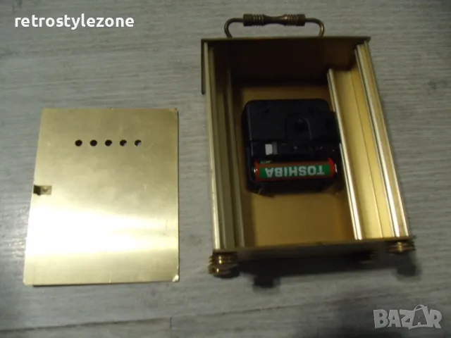 № 7919 стар настолен часовник - VEGLIA - метален корпус / кутия - размер 13 / 10 / 6 см - кварцов, снимка 6 - Други ценни предмети - 49365154